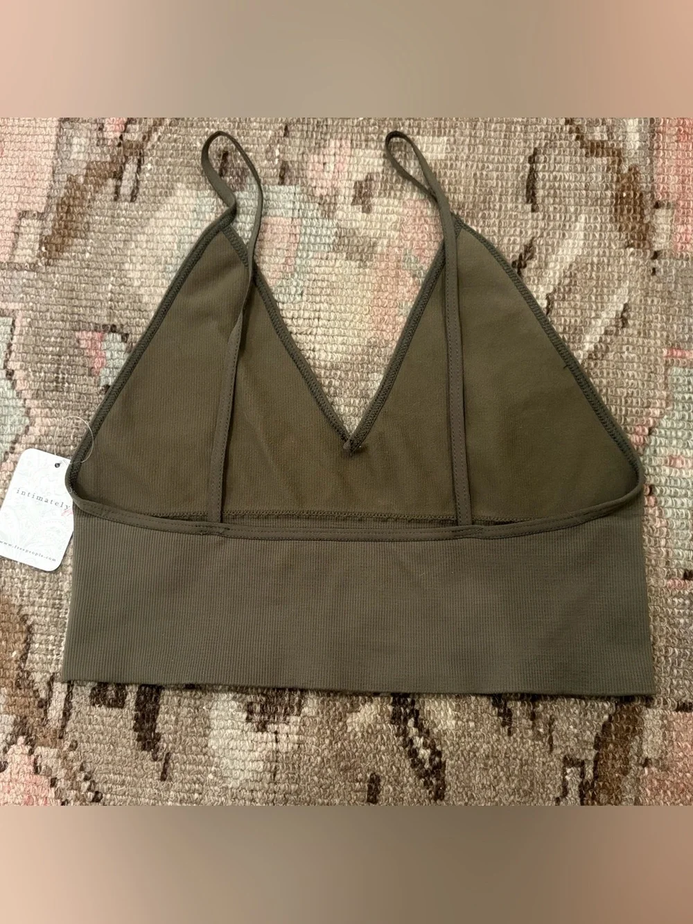 NWT Intimately fp Ali Lowback Seamless Bra in Army size M-L